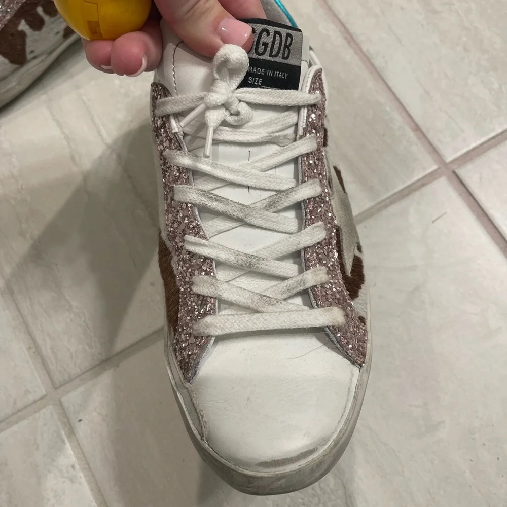 Golden Goose reposhing this